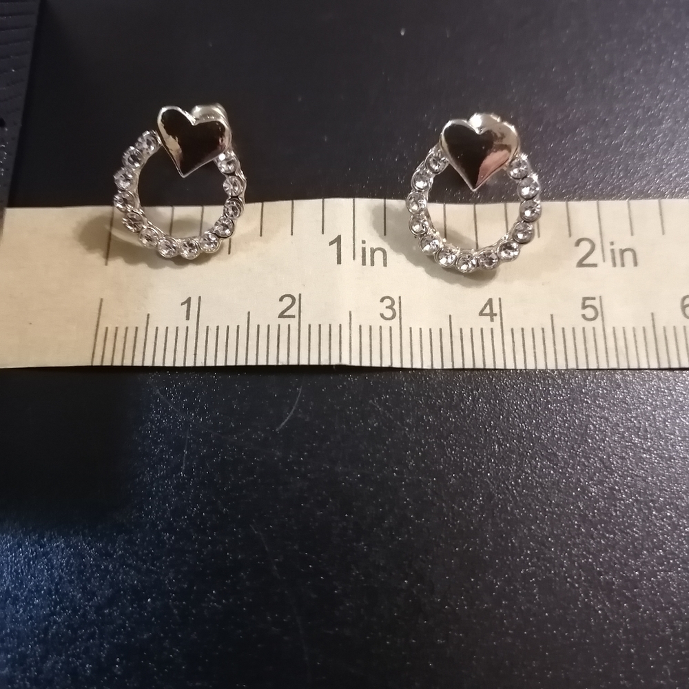 Heart earrings - Picture 3 of 3